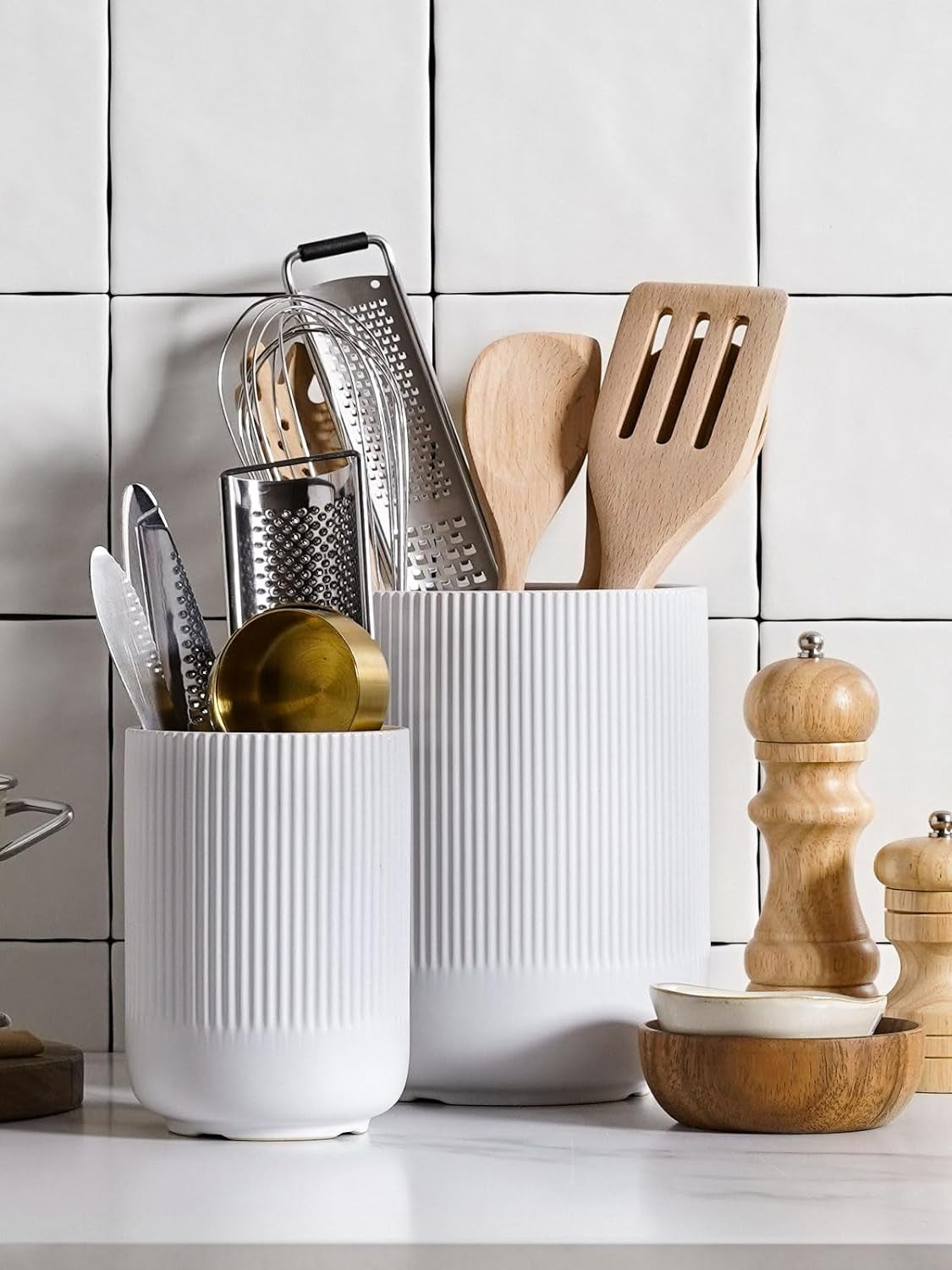 Utensil Holder, 7.3"+5.4" Ceramic Kitchen Utensil Holder for Countertop, Large Cooking Utensil Crocks for Kitchen Counter, Morden Utensil Organizer Storage Caddy for Cutlery, Set of 2, White